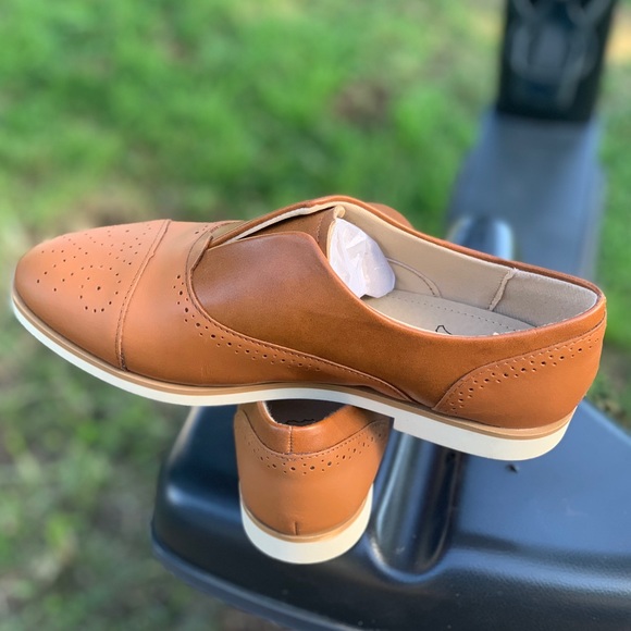 Women's Time and Tru Slip-On Oxford Memory Foam - Picture 5 of 8